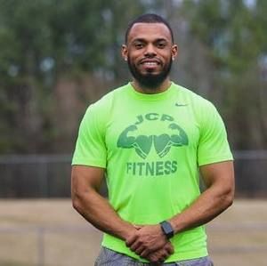 Meet your Posher, Jaye